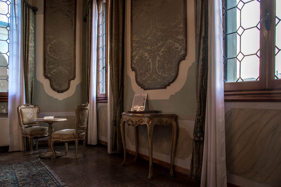 Riviera del Brenta. Ville d’arte Villa Widmann, casa dominicale: la sala della Musica © Villa Widmann Rezzonico Foscari 2013 proprietà della Città Metropolitana di Venezia