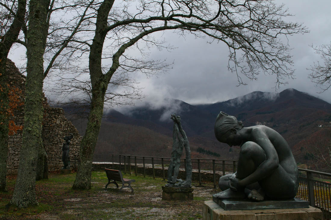 Caprese Michelangelo Museo Michelangiolesco, il Giardino delle Sculture © Cinzia Rando