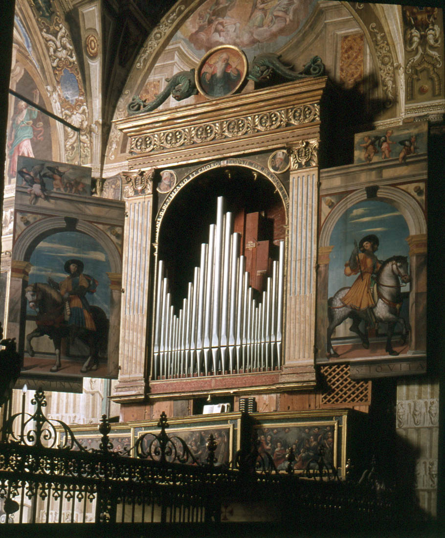 Lovere Basilica di Santa Maria in Valvendra, ante dell'organo © Pro Loco Lovere/G. Bonomelli