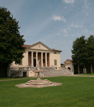 Fratta Polesine Villa Badoer: la maestosa facciata © Provincia di Rovigo
