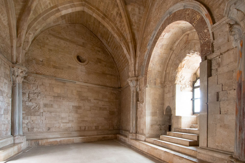 Andria Castel del Monte, particolare dell'interno © Natalino Russo