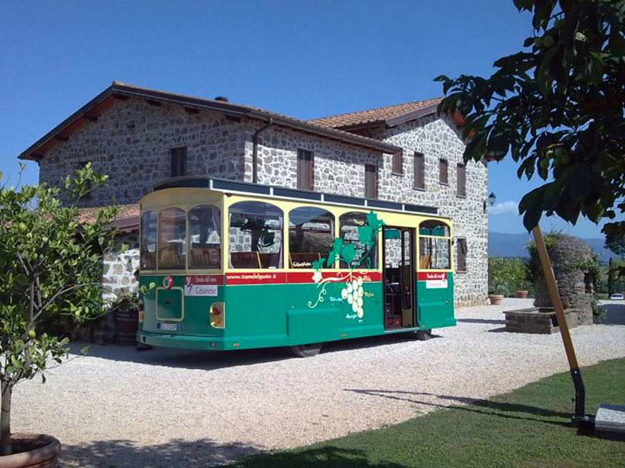 strada del vino cesanese Il TramVino © Ass. per la gestione della Strada del Vino Cesanese - www.stradadelvinocesanese.it - pagina facebook https://www.facebook.com/STRADADELVINOCESANESE