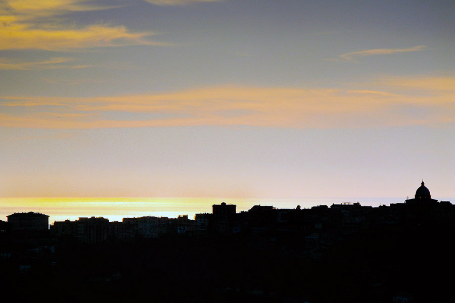 Castel Gandolfo Veduta del centro, affacciato sul lago di Albano © Natalino Russo