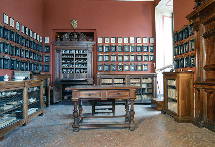 Ariccia Palazzo Chigi, la farmacia © Palazzo Chigi in Ariccia