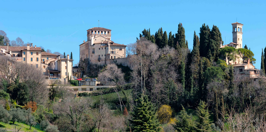 Asolo Veduta del Castello della regina Cornaro ©Mario Verin