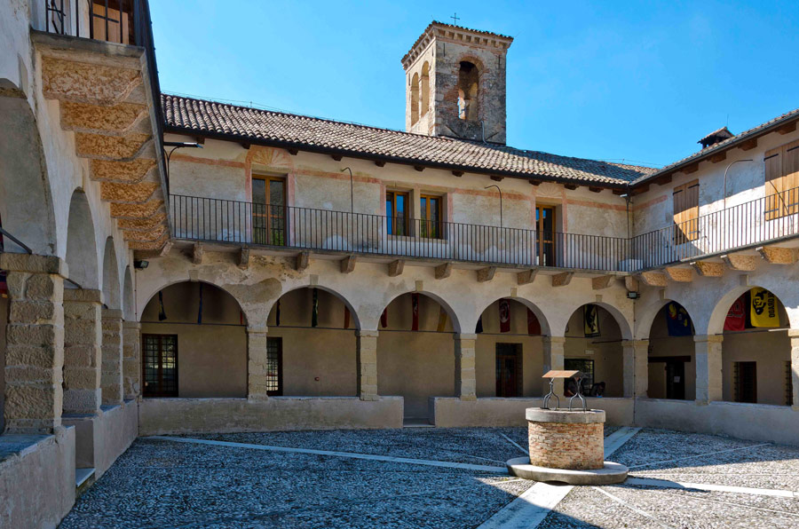 Asolo Chiostro del Convento dei SS. Pietro e Paolo ©Mario Verin