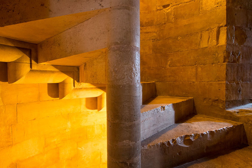 Andria Castel del Monte, scala a chiocciola © Natalino Russo