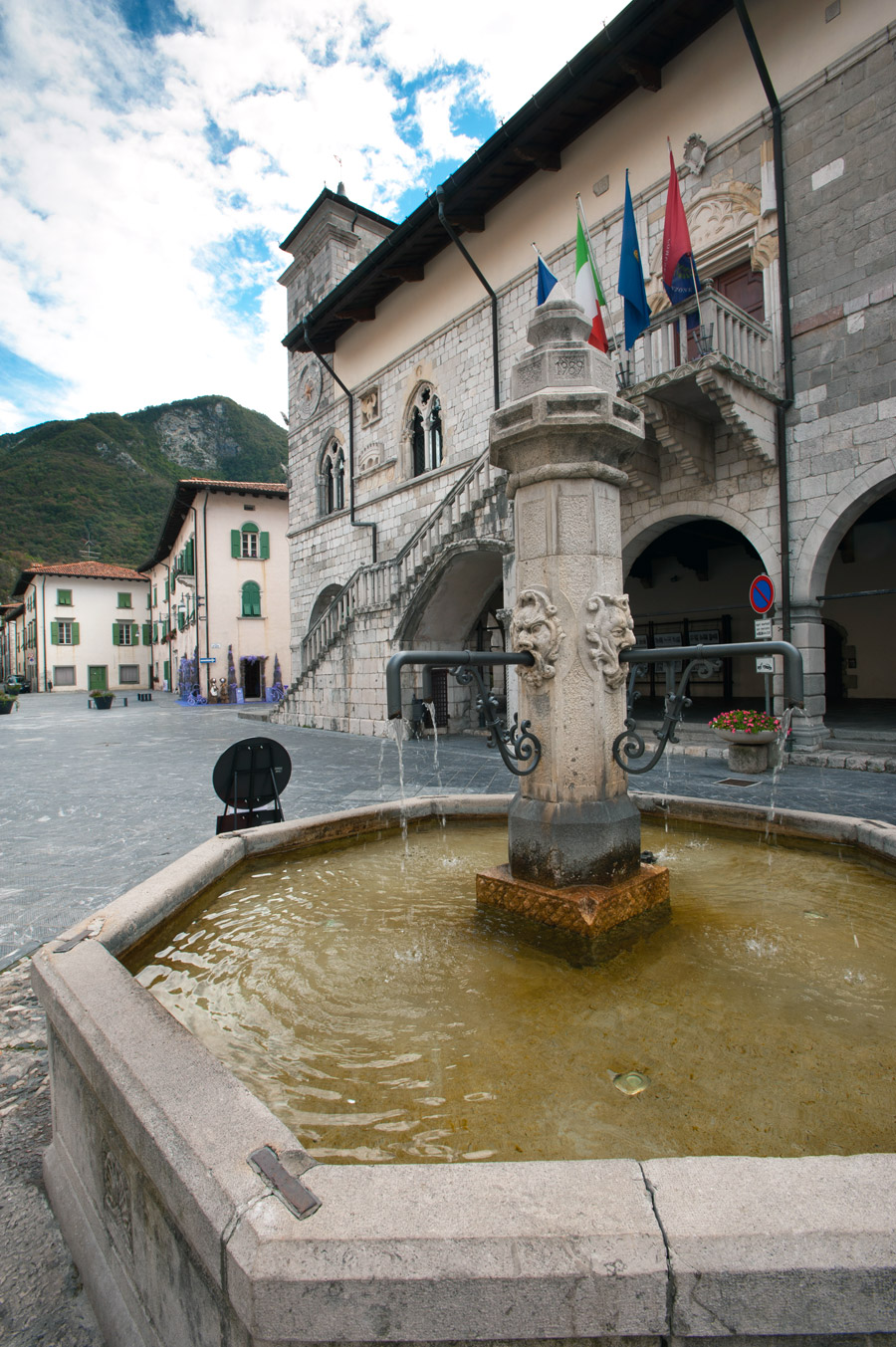 Venzone Palazzo del comune © Fabrizio Ardito