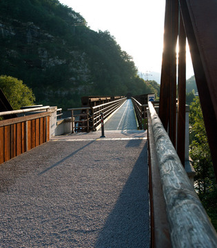 Chiusaforte Ponte sul Fella © Fabrizio Ardito