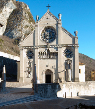 Gemona del Friuli Duomo cc sa by Johann Jaritz