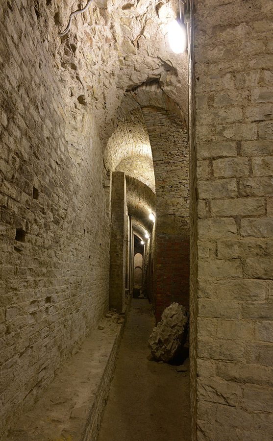 Fano Sant'Agostino L'area archeologica © Piergiorgio Budassi, per concessione del Seminario Vescovile S. Carlo