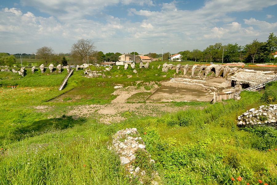 San Salvatore Telesino I resti della Telesia romana © Natalino Russo