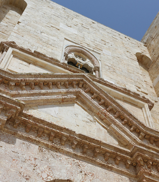Dettaglio,Castel del Monte © A.Rossi, Camaleo S.r.l. (Rm) u2013 si ringrazia: MIC Direzione regionale Musei Puglia, Castel del Monte - Andria (BT)