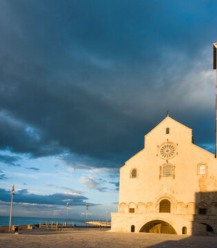 Trani Cattedrale e campanile © Natalino Russo