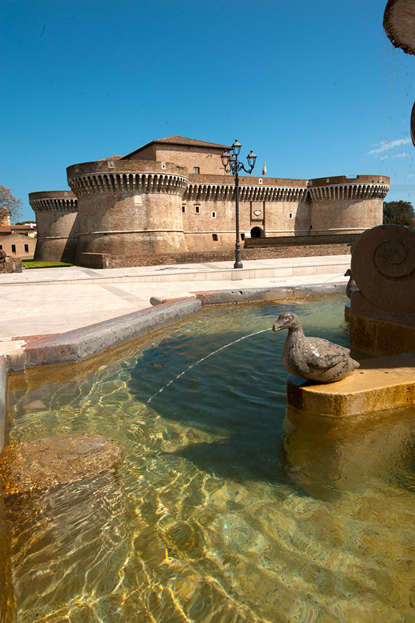 Senigallia Rocca Roverasca e piazza del Duca © Fabrizio Ardito