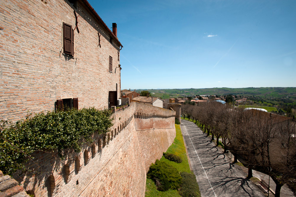 Corinaldo Cammino di ronda © Fabrizio Ardito
