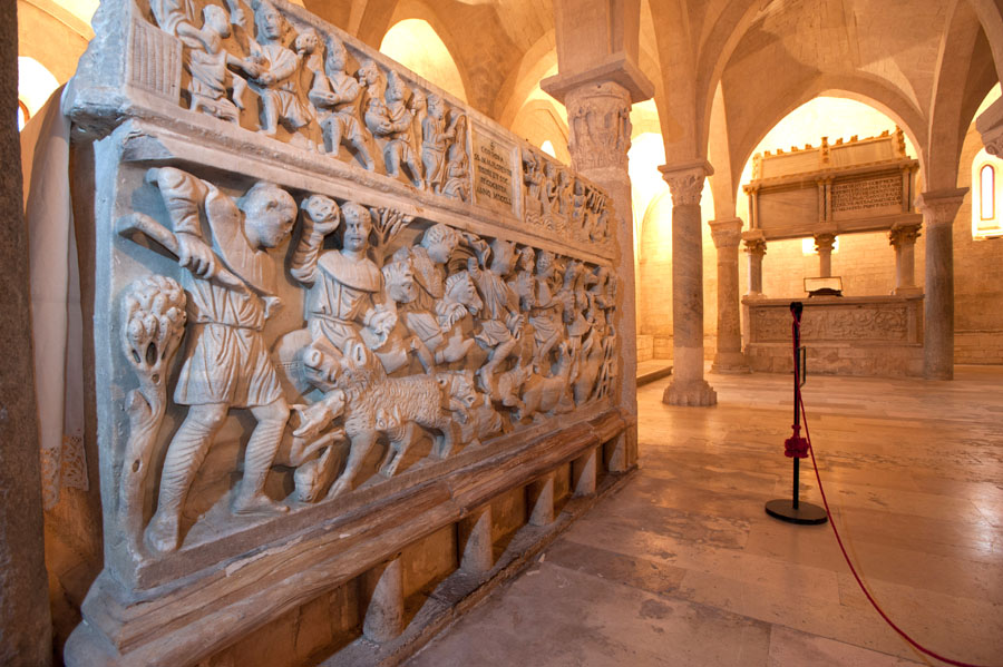 Osimo San Leopardo - cripta © Fabrizio Ardito