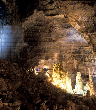 Frasassi Sala Ancona © Fabrizio Ardito