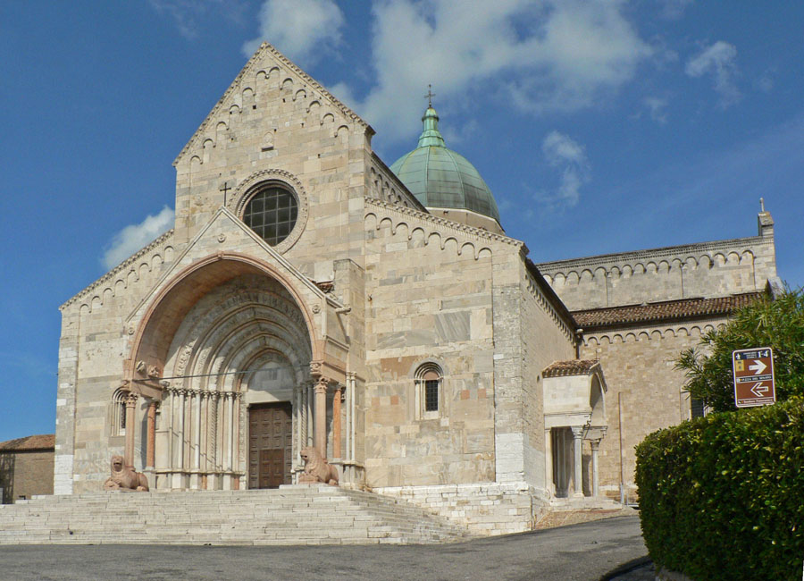 Ancona Cattedrale di San Ciriaco © Emmbal, Fotolia