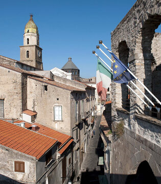 Teano Centro storico dal museo ©Natalino Russo
