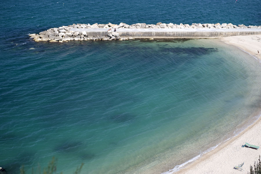 Sirolo Spiaggia di Sirolo © Forcdan, Fotolia