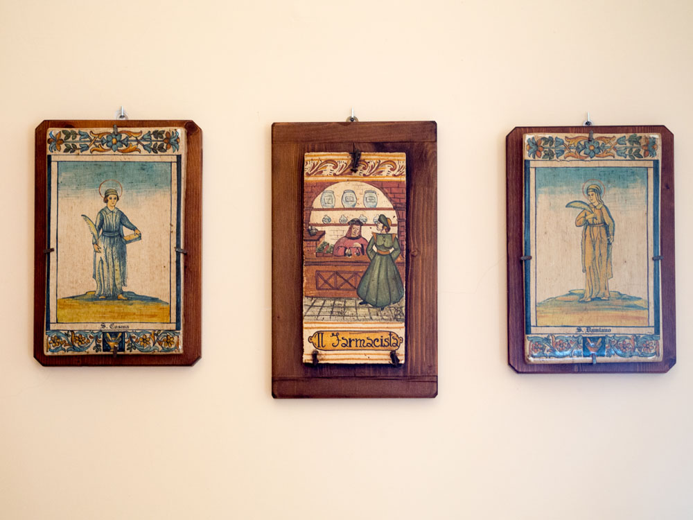 Veroli Formelle in ceramica nel Museo delle erbe ©Natalino Russo