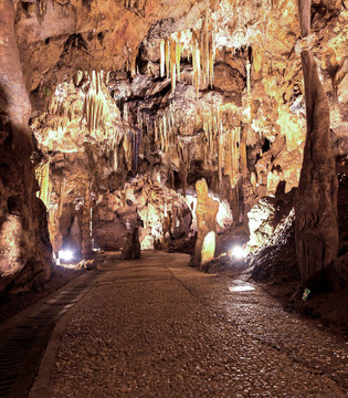 Pastena Grotte di Pastena. Il corridoio Franchetti ©Gianni Carnevale