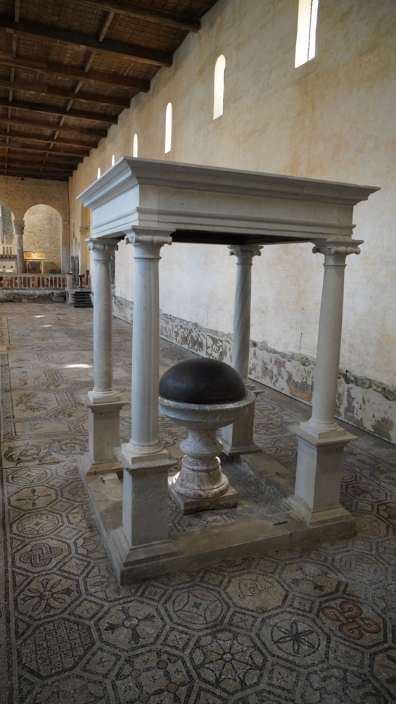 Basilica Patriarcale di Aquileia © A. Rossi, Camaleo S.r.l. (Rm) Su gentile concessione di Soprintendenza Archeologia, Belle Arti e Paesaggio del Friuli Venezia Giulia, So.Co.Ba, Fondazione Aquileia