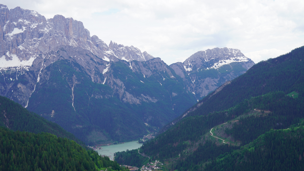 Dolomiti, Belvedere Colle di Santa Lucia © A. Rossi, Camaleo S.r.l. (Rm) In collaborazione con Fondazione Dolomiti UNESCO e Consorzio DMO Dolomiti u2013 Provincia di Belluno