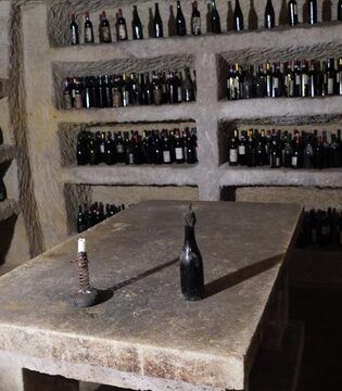 Ecomuseo della Pietra da Cantoni di Cella Monte © A. Rossi, Camaleo S.r.l (Rm) - si ringraziano: l'Associazione per il Patrimonio dei Paesaggi Vitivinicoli di Langhe Roero e Monferrato e lu2019Ecomuseo della Pietra da Cantoni di Cella Monte