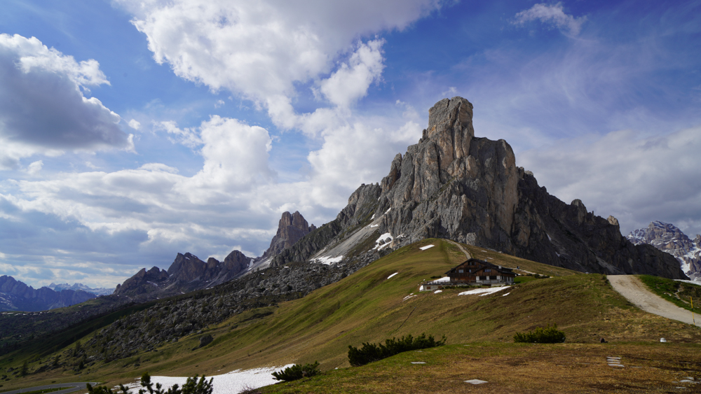 Dolomiti © A. Rossi, Camaleo S.r.l. (Rm) In collaborazione con Fondazione Dolomiti UNESCO e Consorzio DMO Dolomiti u2013 Provincia di Belluno