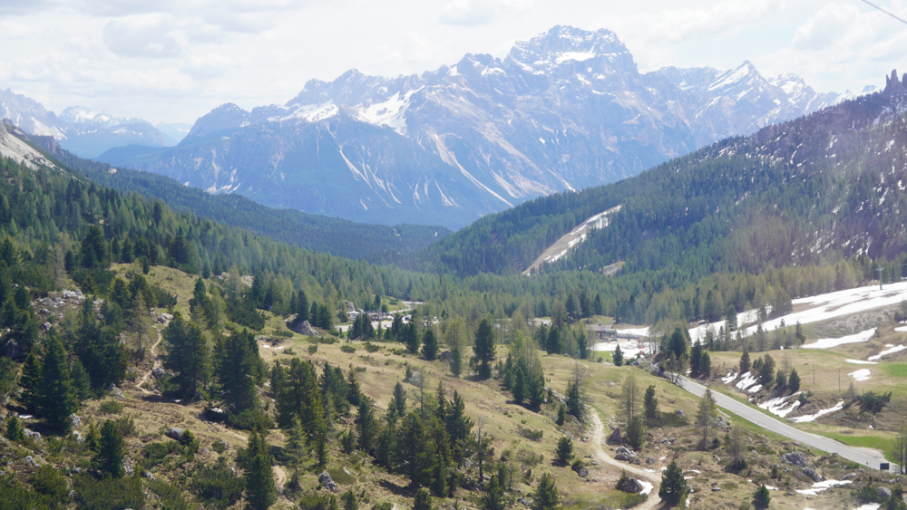 Dolomiti Tofane © A. Rossi, Camaleo S.r.l. (Rm) In collaborazione con Fondazione Dolomiti UNESCO e Consorzio DMO Dolomiti u2013 Provincia di Belluno