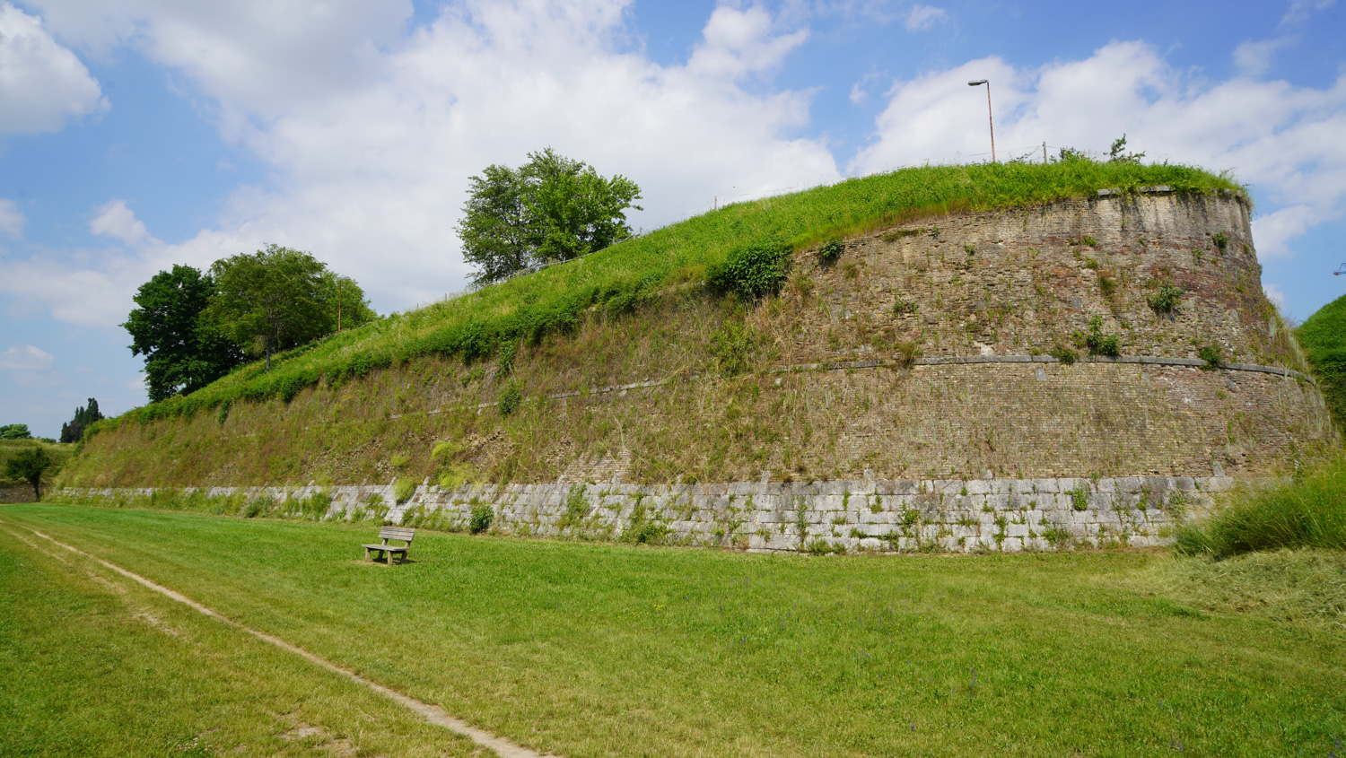 Mura fortificate di Palmanova © A. Rossi, Camaleo S.r.l. (Rm) su gentile concessione del Comune di Palmanova