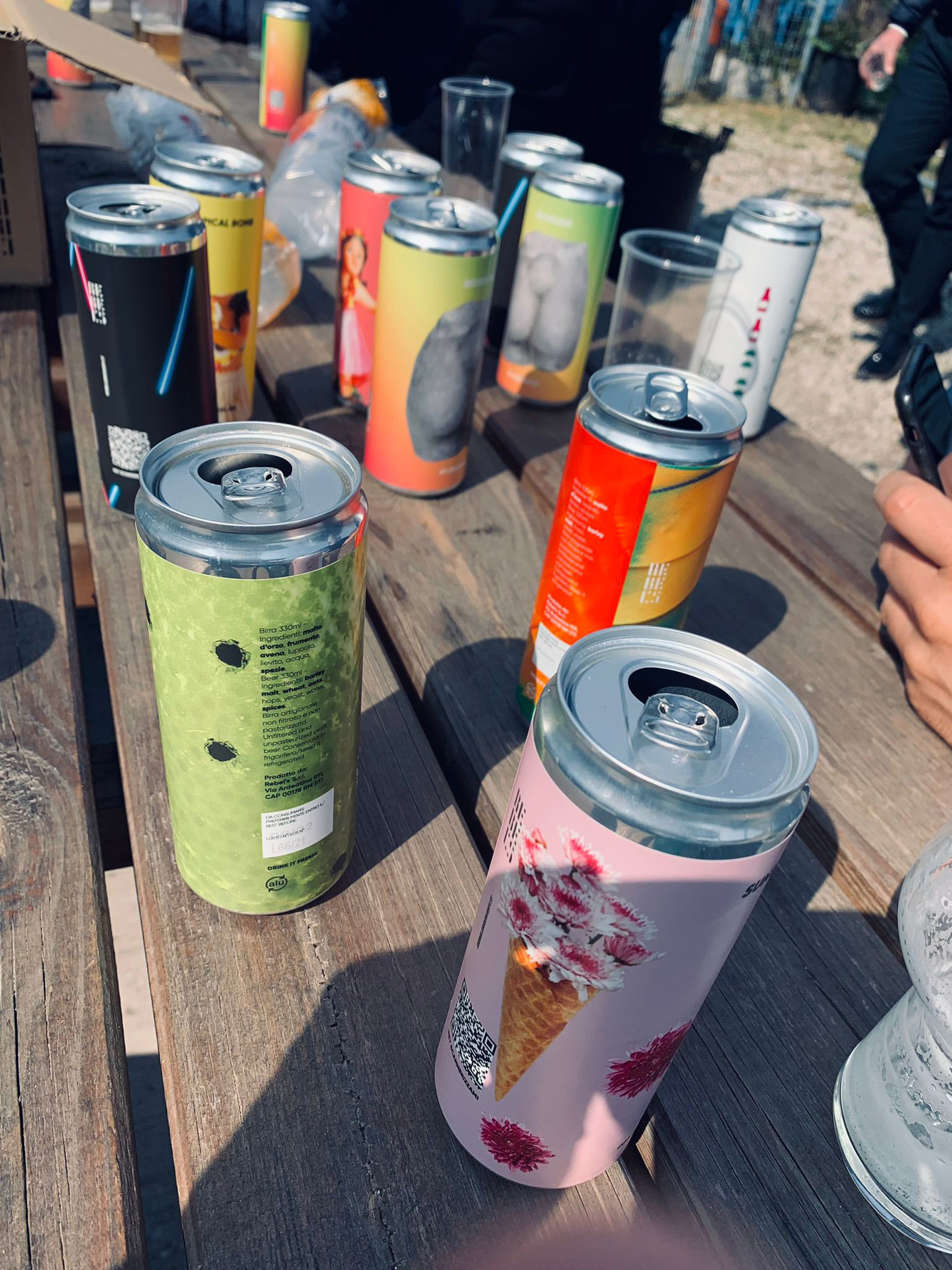 Lattine di Rebelu2019s © Eugenio Signoroni