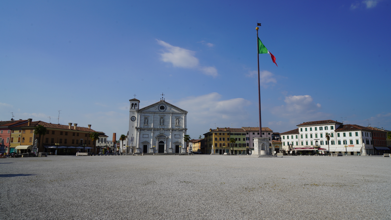 Piazza Grande © A. Rossi, Camaleo S.r.l. (Rm) su gentile concessione del Comune di Palmanova