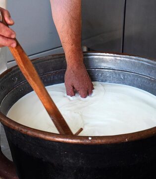 Giuncata dei Monti Reatini © Marco Crupi/Tommaso Ragonese Slow-Sicily.com
