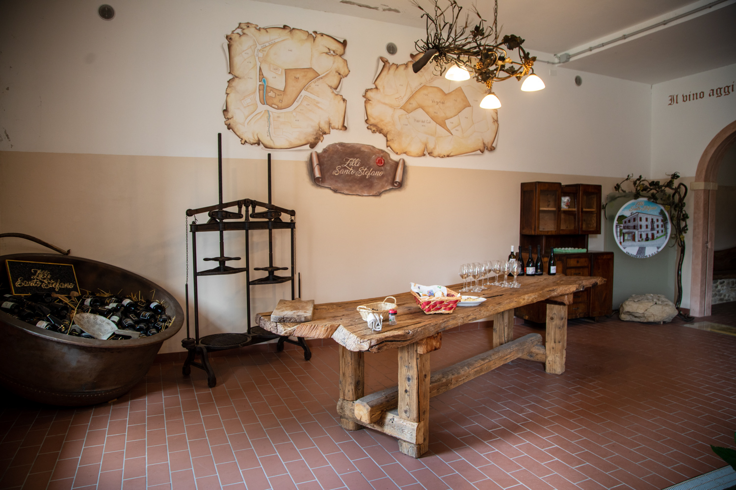 Valdobbiadene, Cantina Zilli Santo Stefano © A. Rossi, Camaleo S.r.l. (Rm) - In collaborazione con Associazione per il Patrimonio delle Colline del Prosecco di Conegliano e Valdobbiadene UNESCO