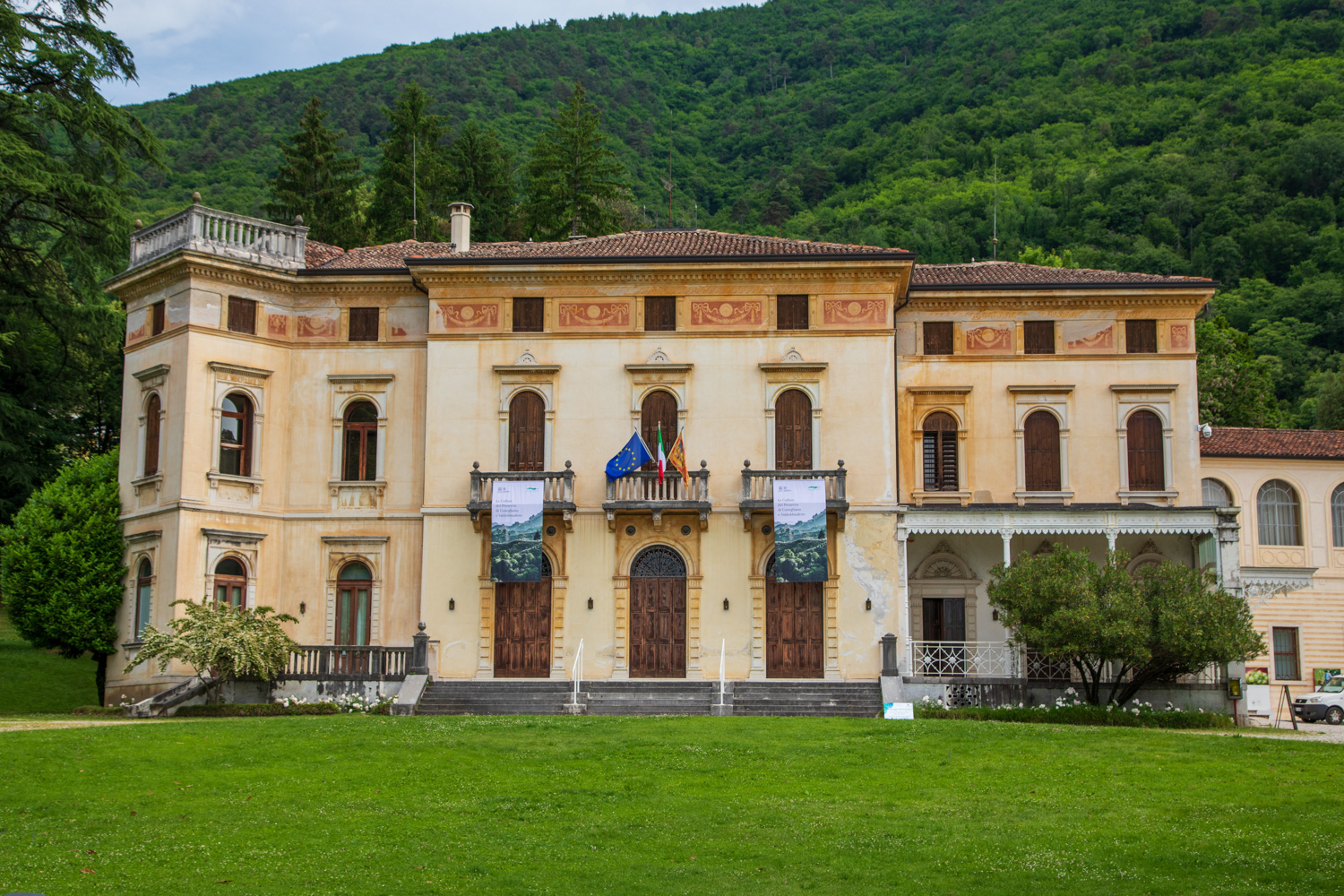 Villa dei Cedri © A. Rossi, Camaleo S.r.l. (Rm) - In collaborazione con Associazione per il Patrimonio delle Colline del Prosecco di Conegliano e Valdobbiadene UNESCO