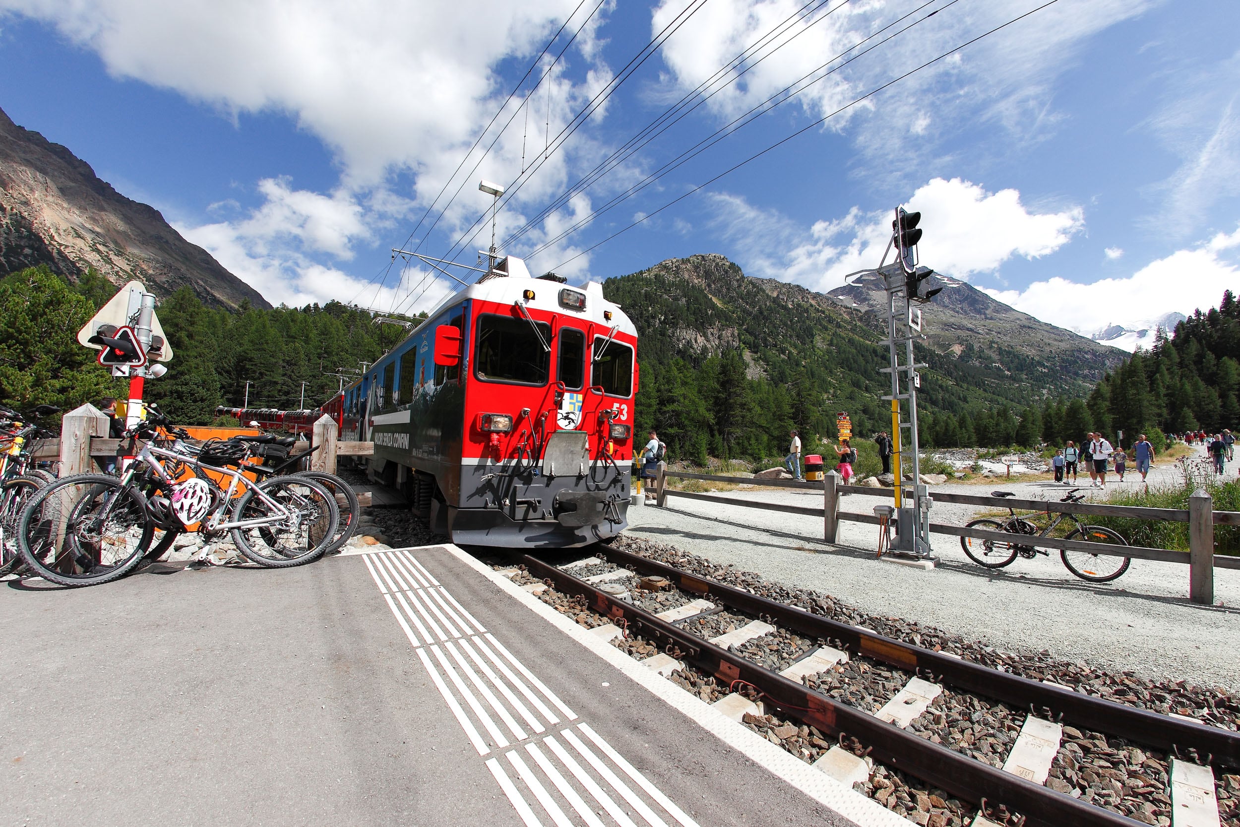 Linea del trenino del Bernina © A. Cambone, R. Isotti - Homo Ambiens / Touring Club Italiano