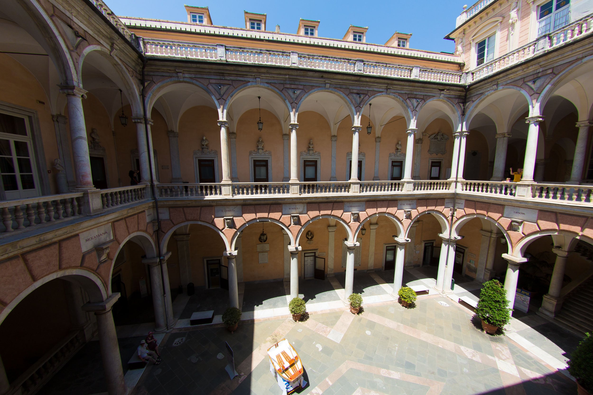 Palazzo Doria Tursi a Genova © A. Cambone, R. Isotti - Homo Ambiens / Touring Club Italiano