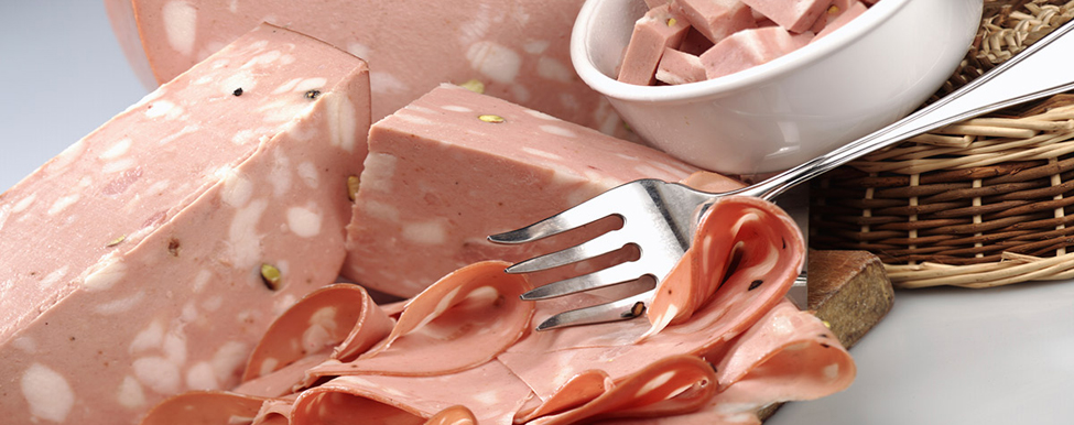 A Prato. Tra mortadella e fichi secchi
