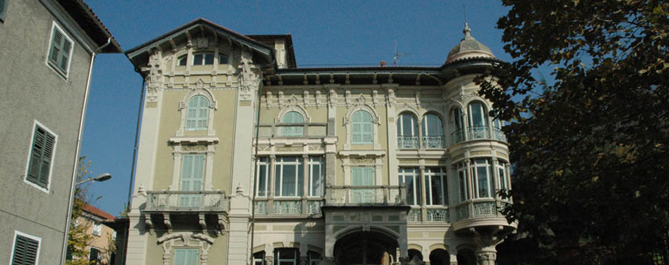 Altare. L’arte del vetro