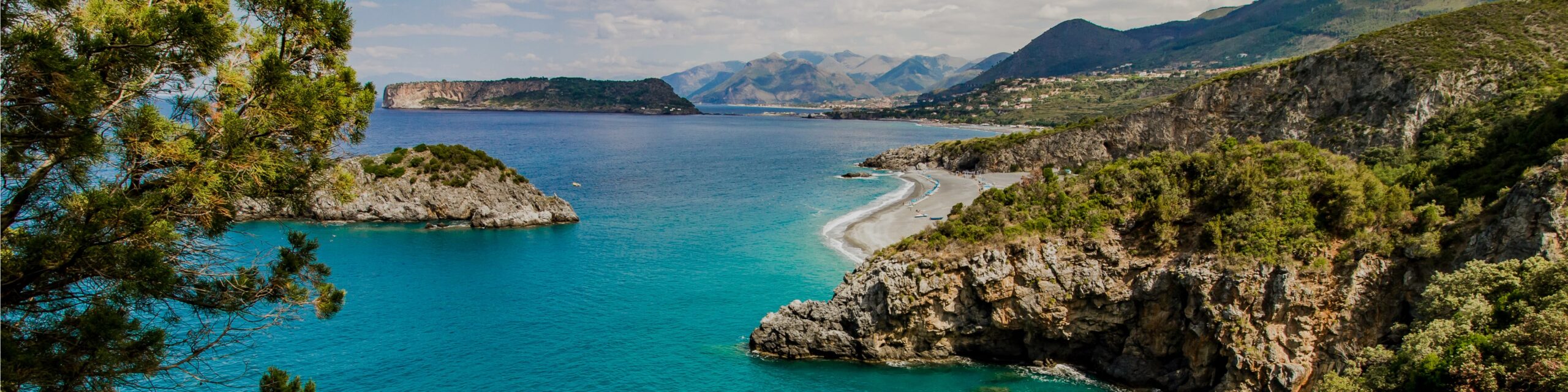 Copertina dell'itinerario Riviera dei Cedri. Fragranze e storia. 